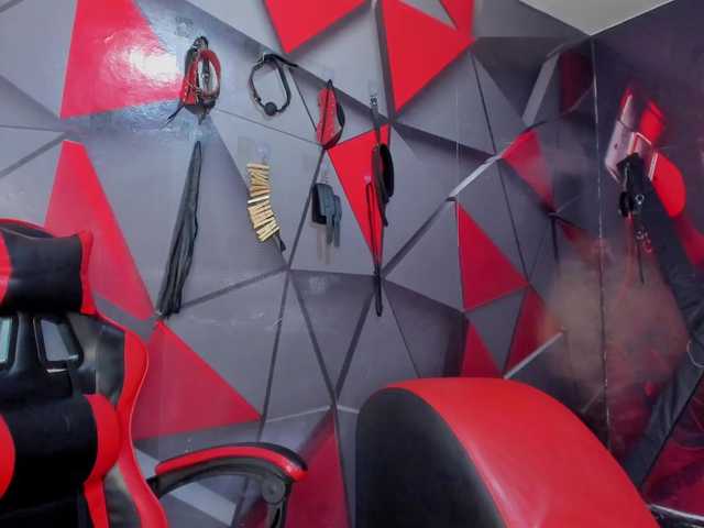 Hana-and-Zeta's BongaCams show and profile