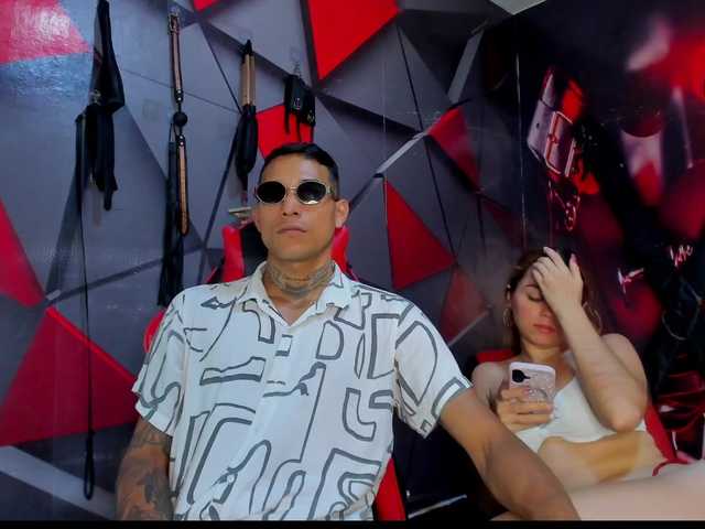 Hana-and-Zeta's BongaCams show and profile