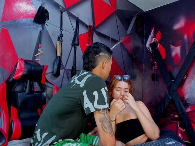 Hana-and-Zeta live cam