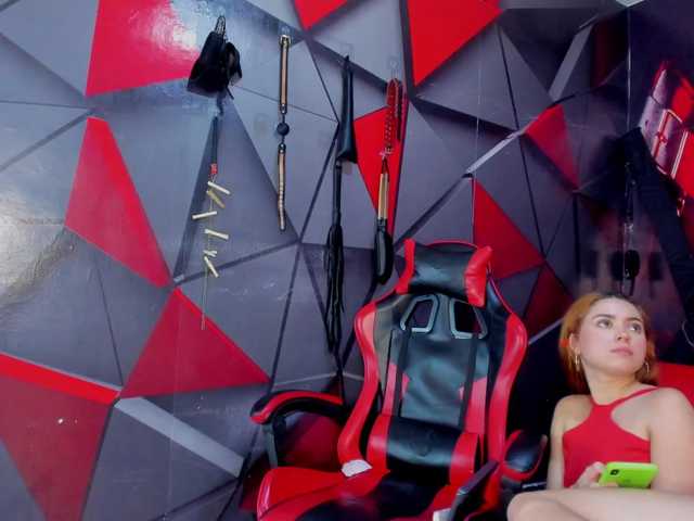 Hana-and-Zeta's BongaCams show and profile