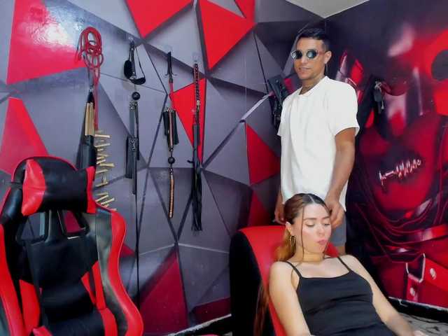 Hana-and-Zeta's BongaCams show and profile