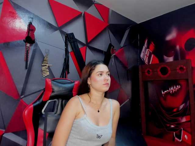 Hana-and-Zeta from BongaCams is Freechat