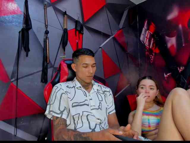 Hana-and-Zeta webcam