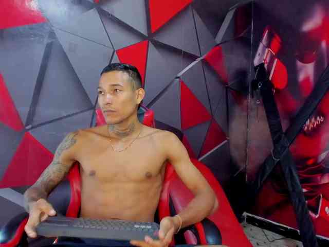 Hana-and-Zeta webcam