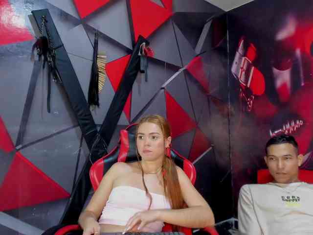 Hana-and-Zeta webcam