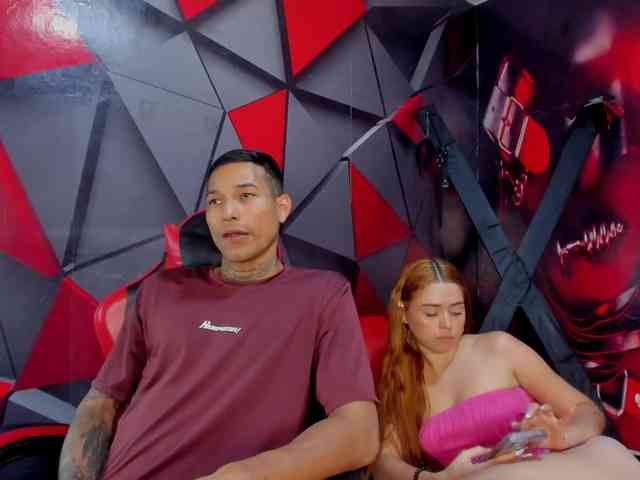 Hana-and-Zeta webcam