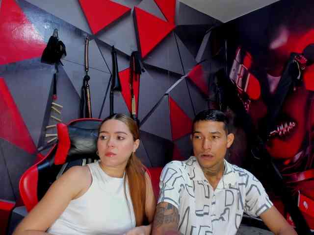 Hana-and-Zeta webcam