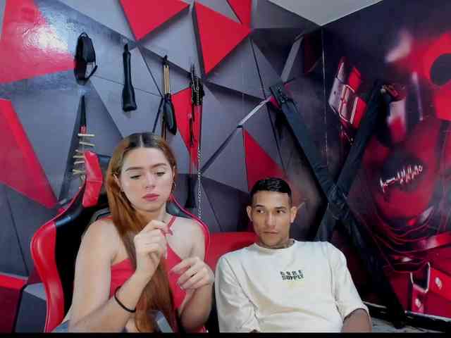 Hana-and-Zeta webcam