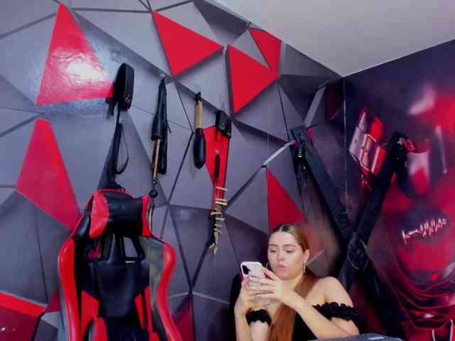 Hana-and-Zeta webcam