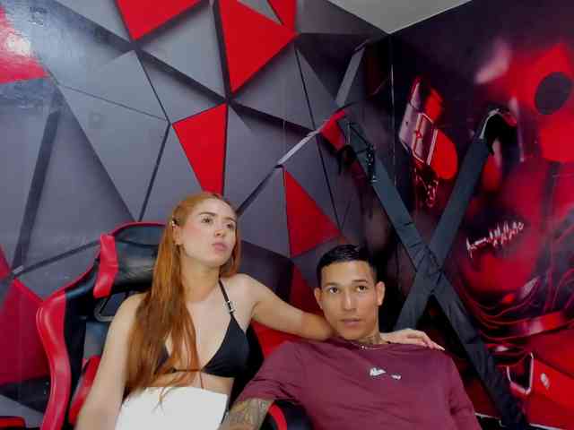 Hana-and-Zeta webcam