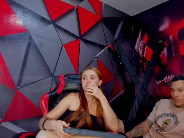 Hana-and-Zeta webcam