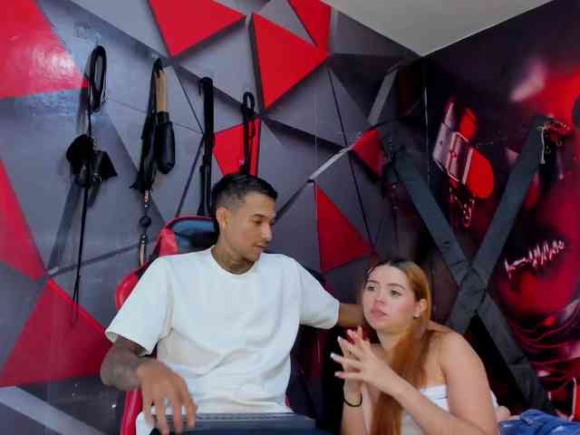 Hana-and-Zeta webcam