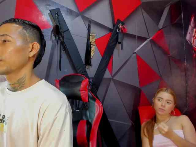 Hana-and-Zeta webcam