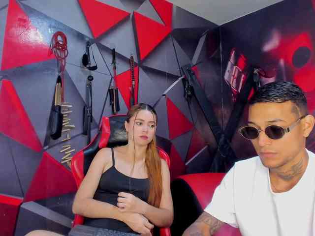 Hana-and-Zeta webcam