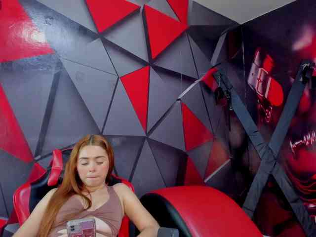 Hana-and-Zeta webcam