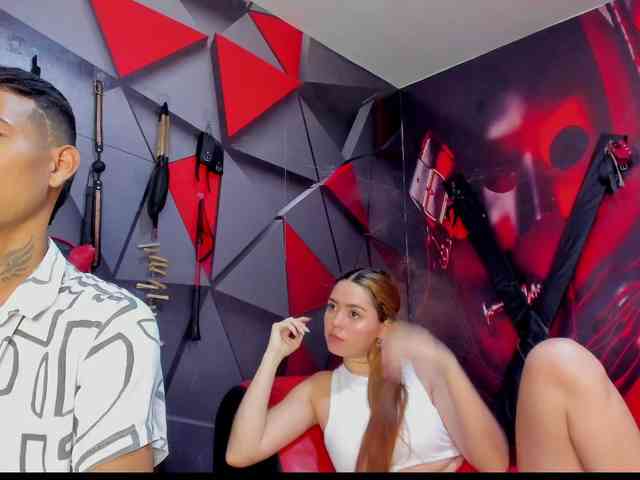 Hana-and-Zeta webcam