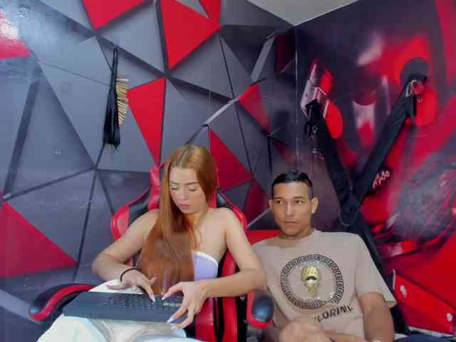 Hana-and-Zeta webcam