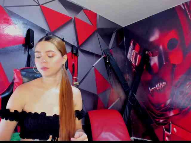 Hana-and-Zeta webcam