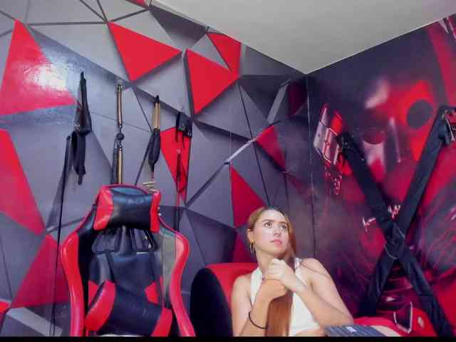 Hana-and-Zeta webcam