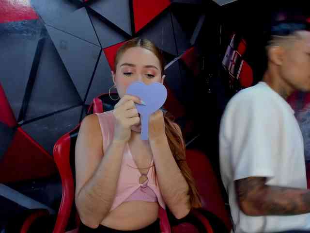 Hana-and-Zeta webcam