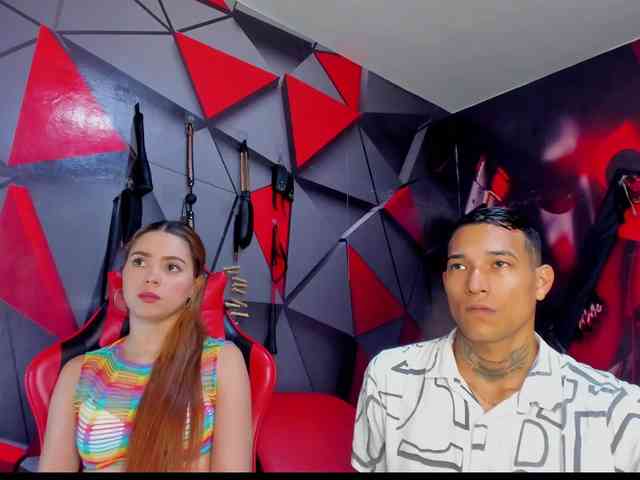 Hana-and-Zeta webcam