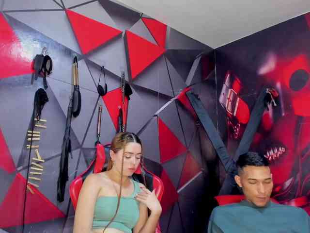 Hana-and-Zeta webcam