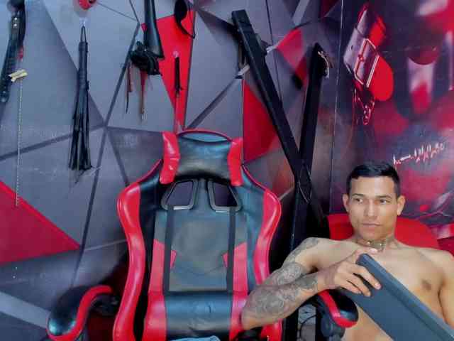 Hana-and-Zeta Hana-and-Zeta