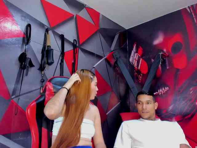 Hana-and-Zeta webcam