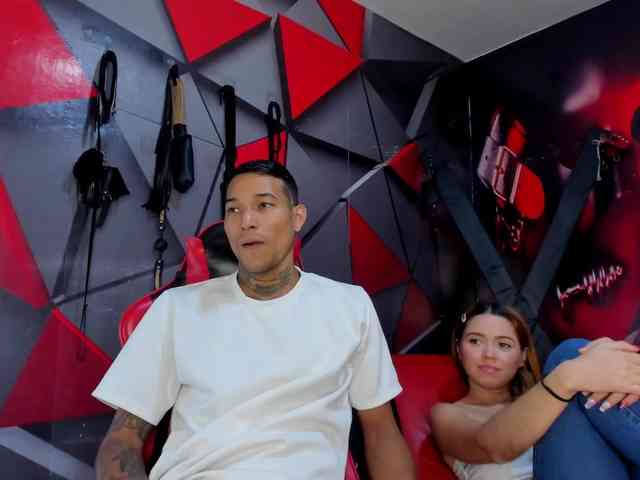 Hana-and-Zeta webcam