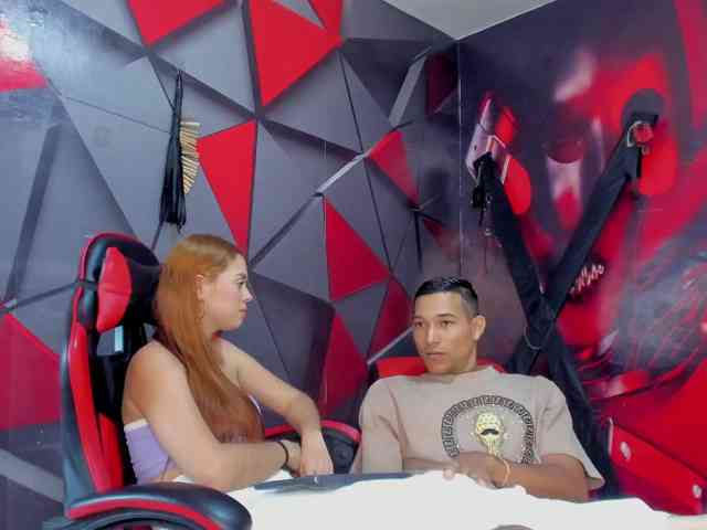 Hana-and-Zeta webcam