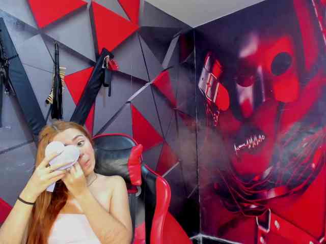 Hana-and-Zeta webcam