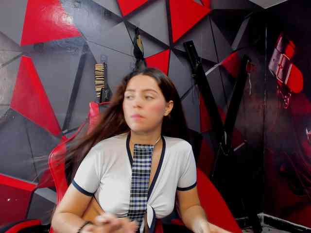 Hana-and-Zeta webcam