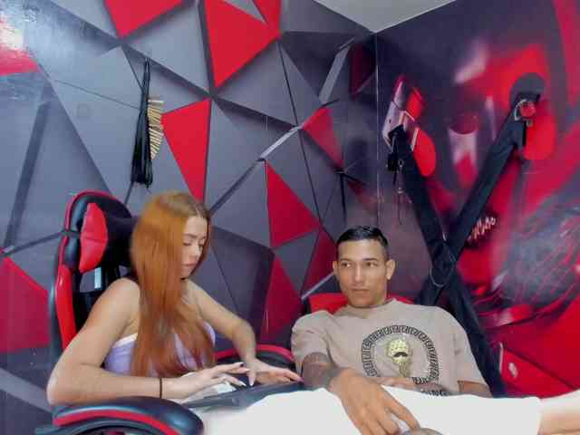 Hana-and-Zeta webcam