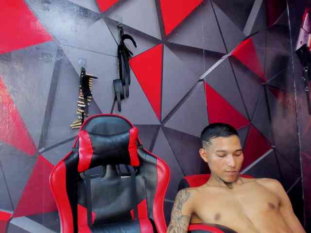 Hana-and-Zeta Hana-and-Zeta