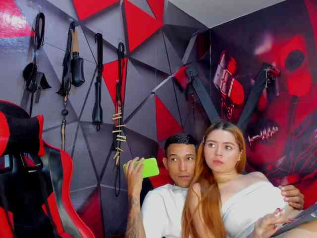 Hana-and-Zeta webcam