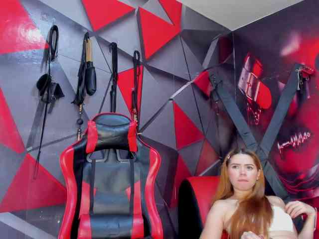 Hana-and-Zeta webcam