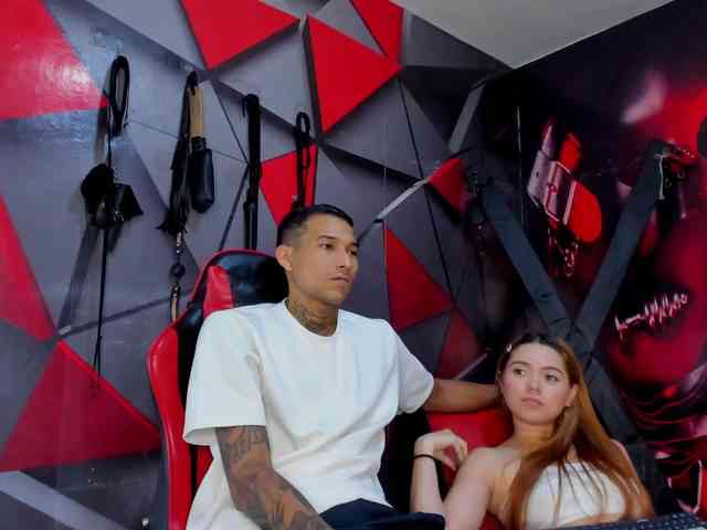 Hana-and-Zeta webcam