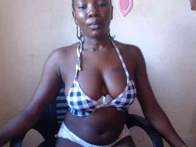 Loverofwhitcock webcam