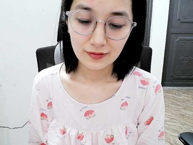 Hana099's BongaCams show and profile