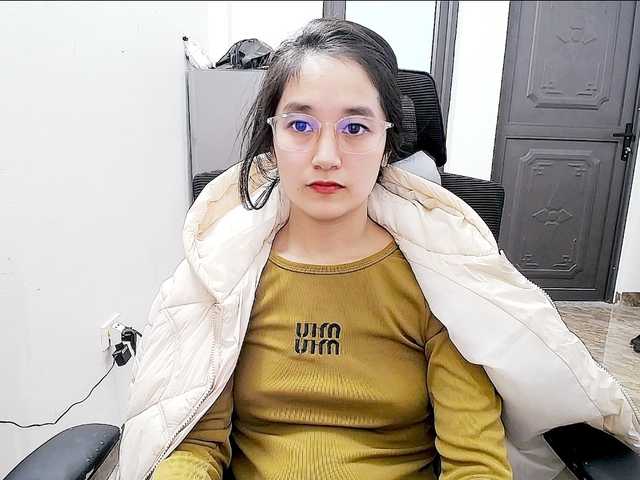 Hana099's BongaCams show and profile