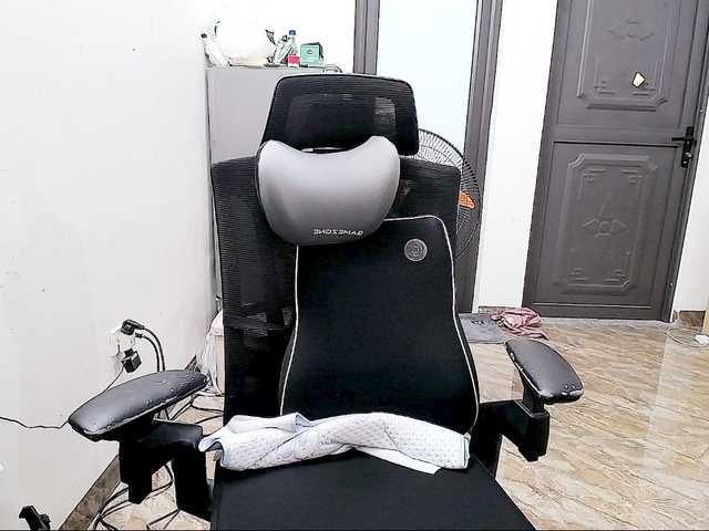 Hana099's BongaCams show and profile