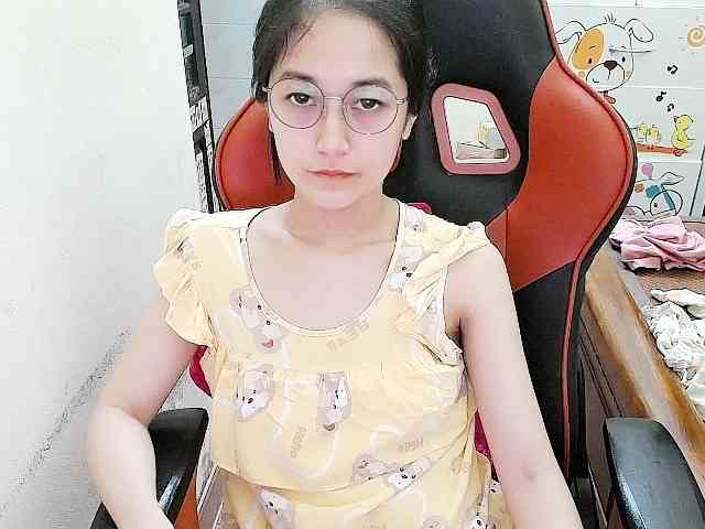Bella099 webcam