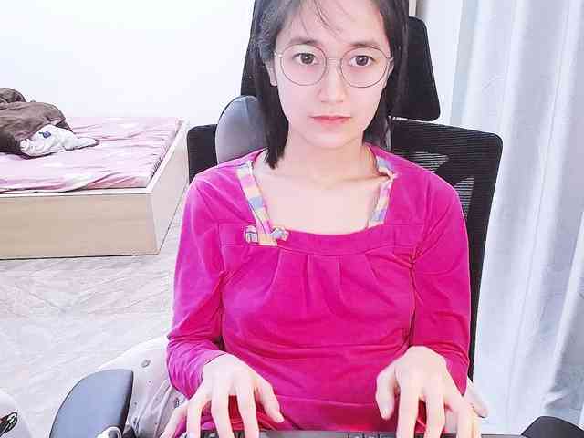 Bella099 webcam