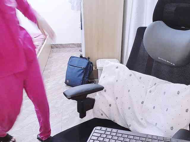 Bella099 webcam