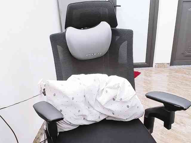 Bella099 webcam