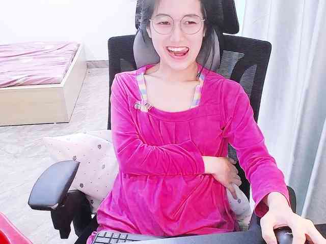 Bella099 webcam