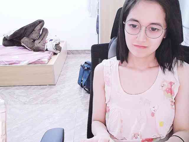 Bella099 webcam