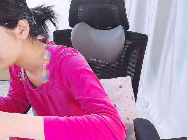 Bella099 webcam