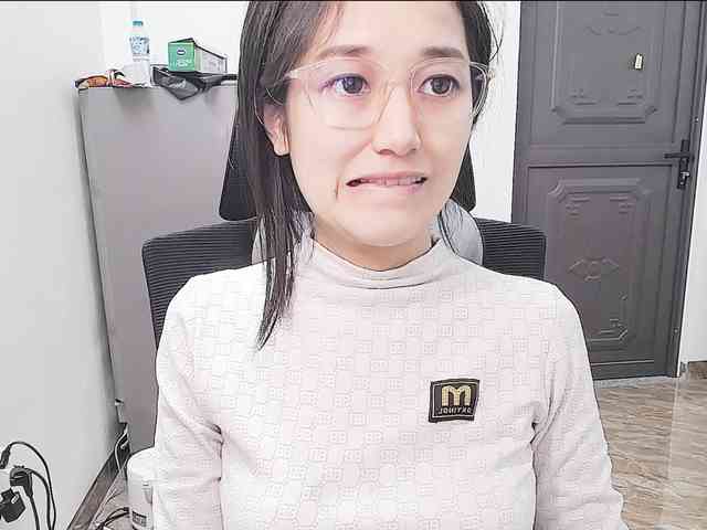 Bella099 webcam