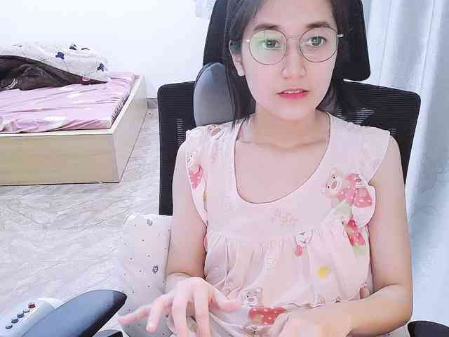 Bella099 webcam